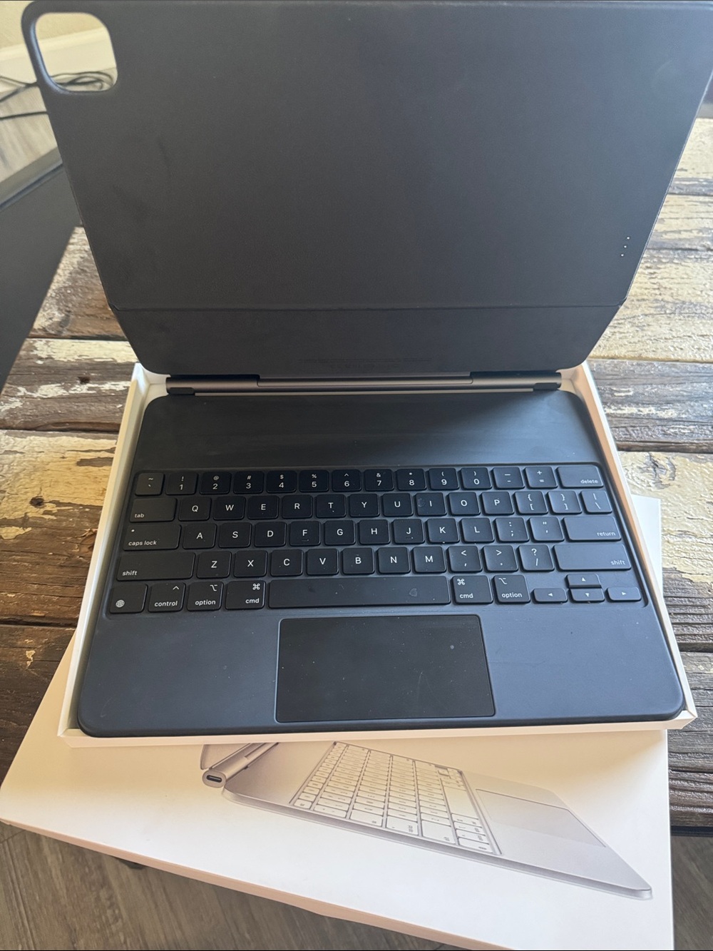 Apple Pro Magic Keyboard for iPad in Black